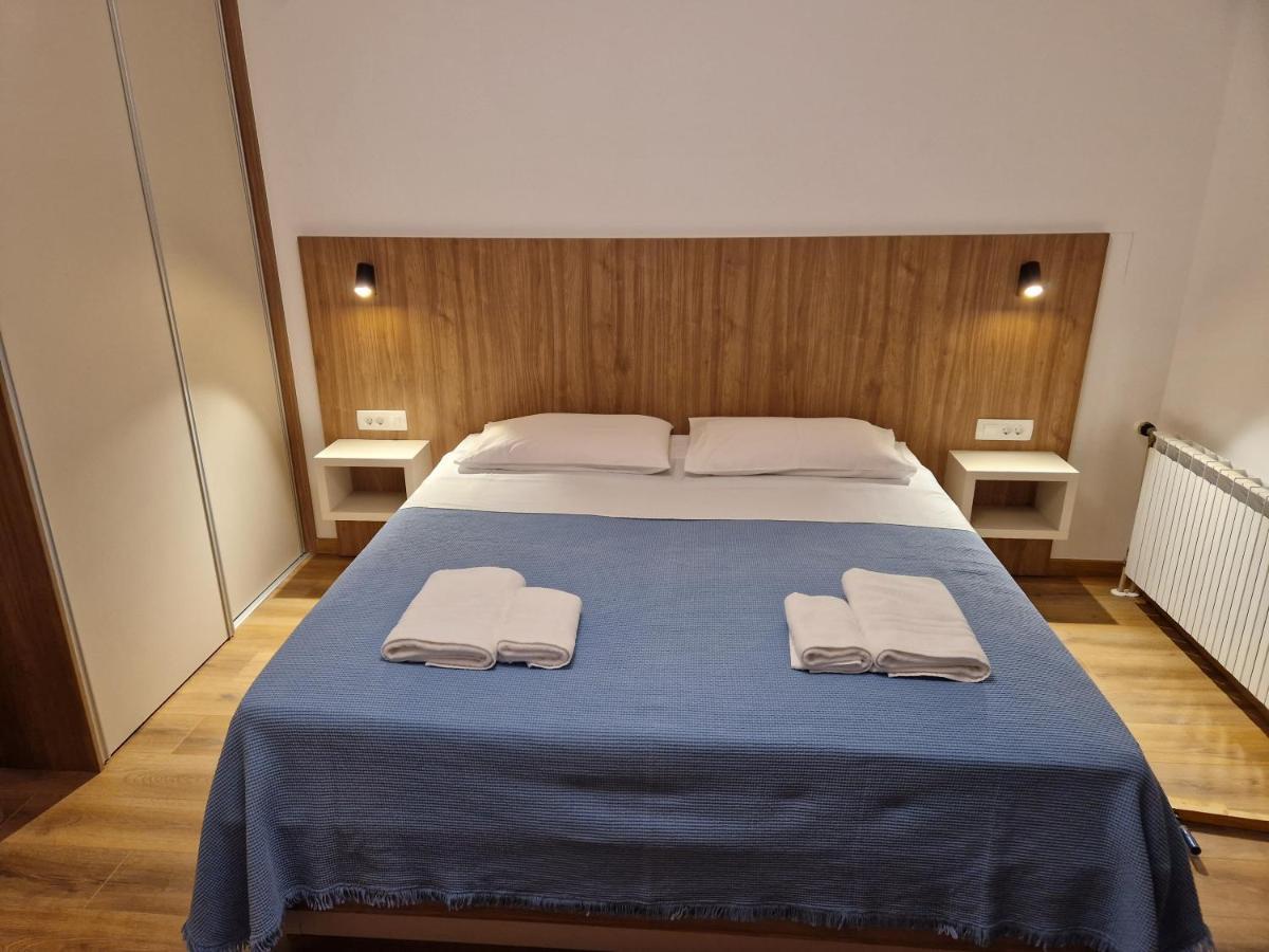 Apartments Cerovic Malinska Ngoại thất bức ảnh