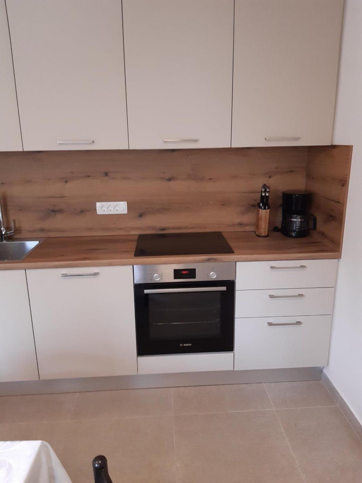 Apartments Cerovic Malinska Ngoại thất bức ảnh