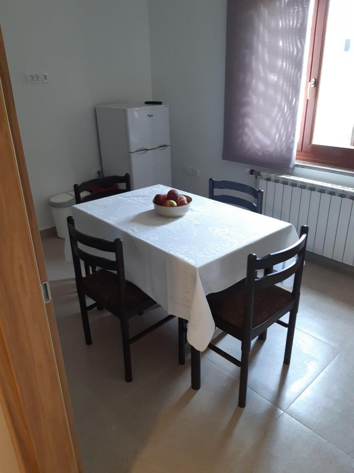 Apartments Cerovic Malinska Ngoại thất bức ảnh