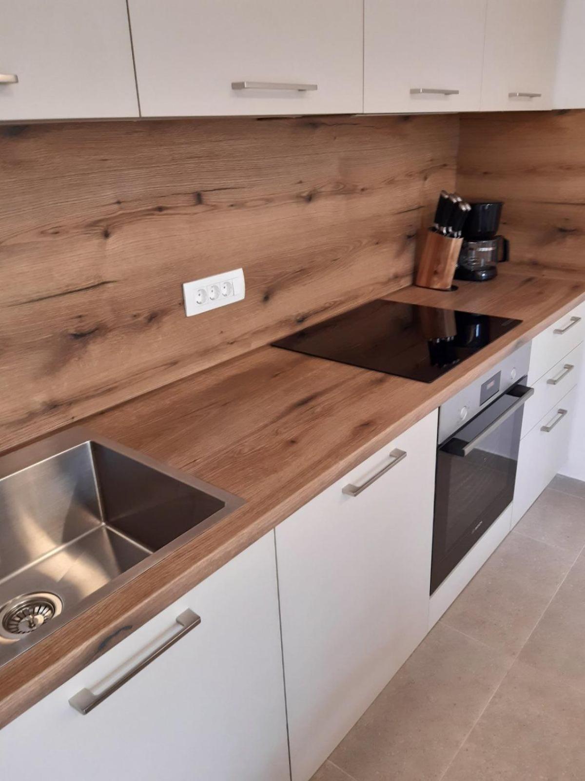 Apartments Cerovic Malinska Ngoại thất bức ảnh