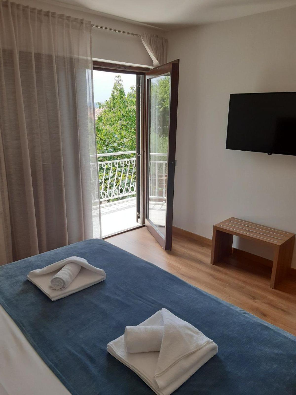 Apartments Cerovic Malinska Ngoại thất bức ảnh